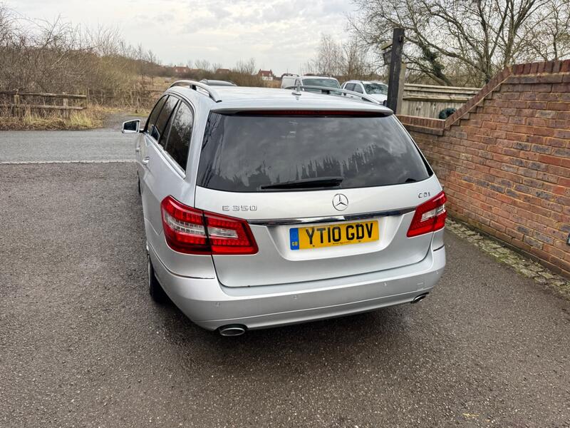 MERCEDES-BENZ E CLASS