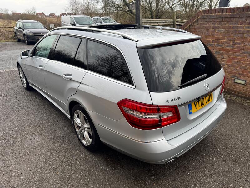 MERCEDES-BENZ E CLASS
