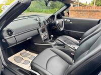 PORSCHE BOXSTER