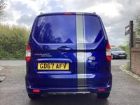 FORD TRANSIT COURIER