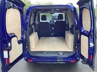 FORD TRANSIT COURIER