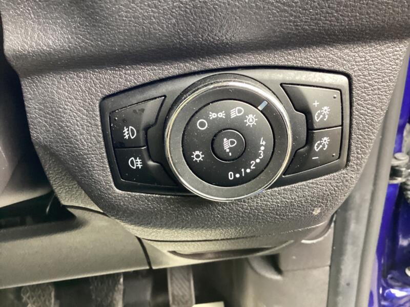 FORD TRANSIT COURIER
