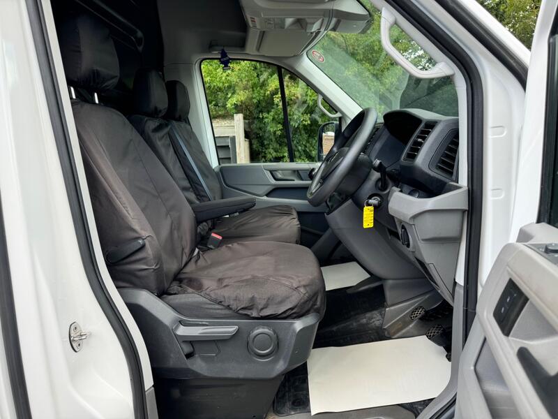 VOLKSWAGEN CRAFTER