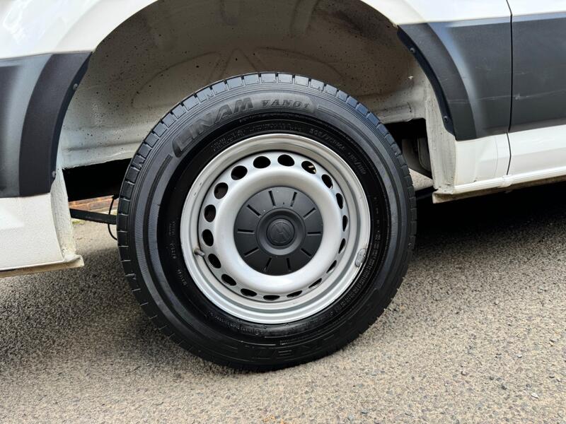 VOLKSWAGEN CRAFTER