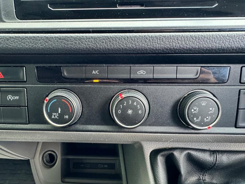 VOLKSWAGEN CRAFTER