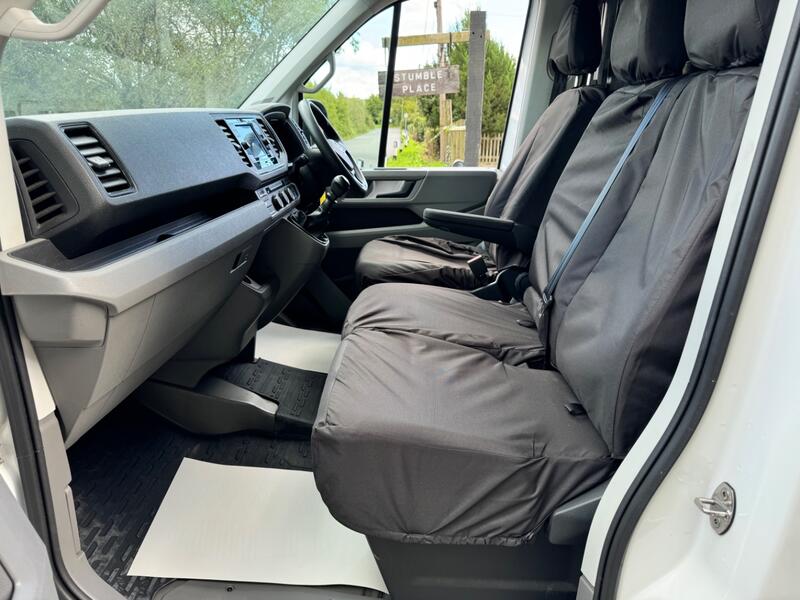 VOLKSWAGEN CRAFTER