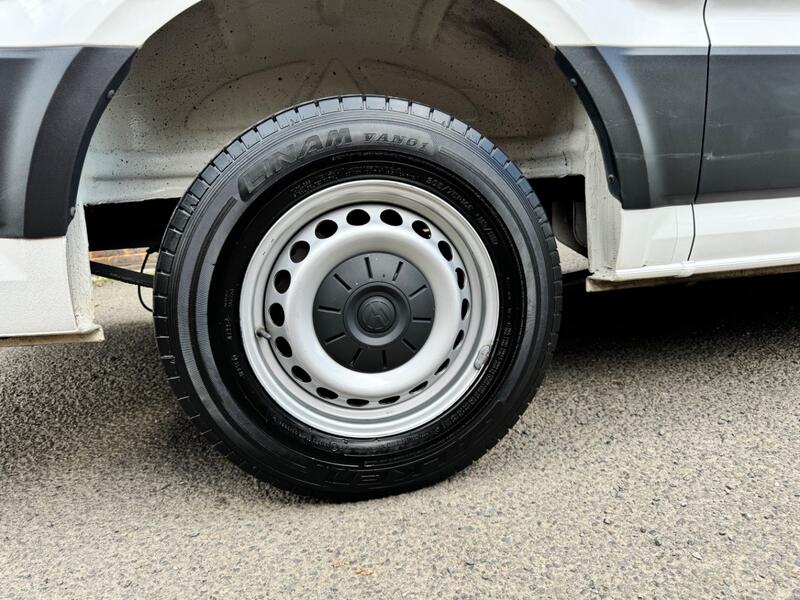 VOLKSWAGEN CRAFTER