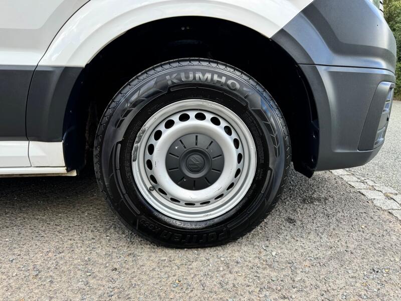 VOLKSWAGEN CRAFTER