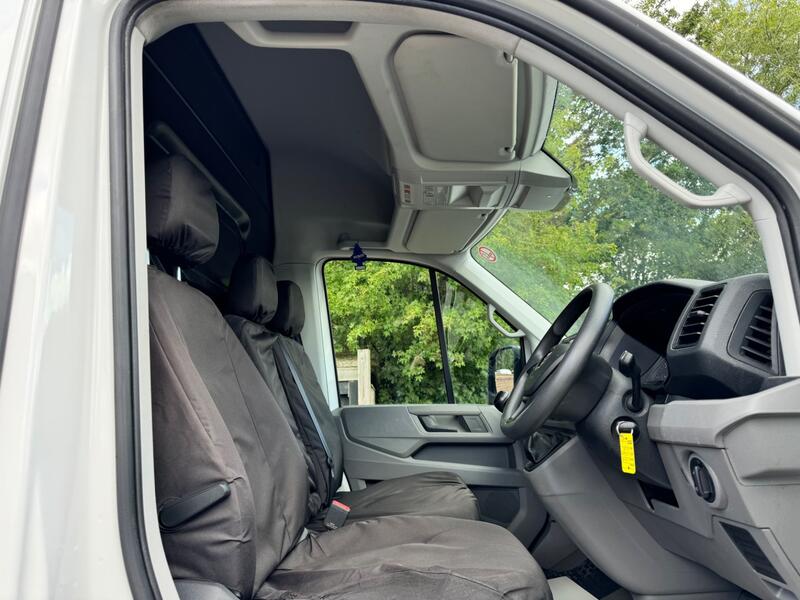 VOLKSWAGEN CRAFTER