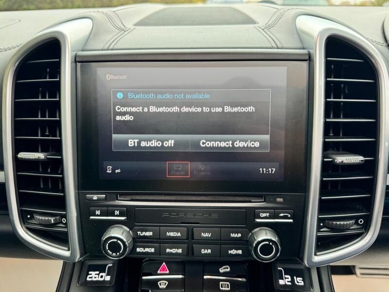 PORSCHE CAYENNE