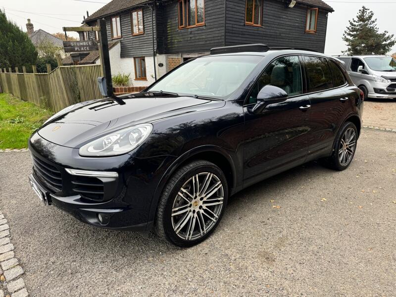 PORSCHE CAYENNE