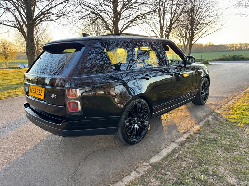 LAND ROVER RANGE ROVER