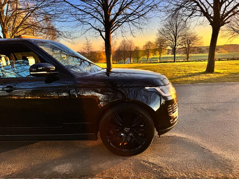 LAND ROVER RANGE ROVER