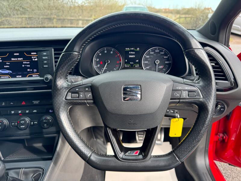 SEAT LEON