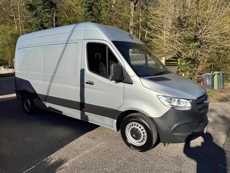 MERCEDES-BENZ SPRINTER