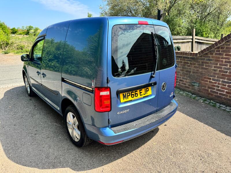 VOLKSWAGEN CADDY