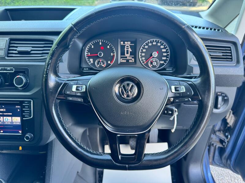 VOLKSWAGEN CADDY