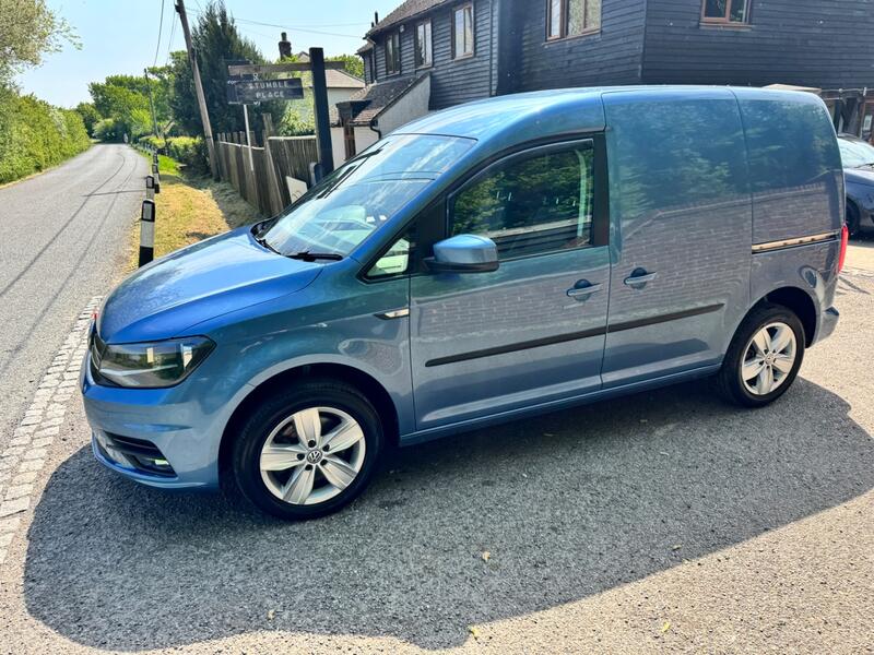 VOLKSWAGEN CADDY
