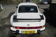 PORSCHE 911 CLASSIC