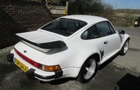 PORSCHE 911 CLASSIC