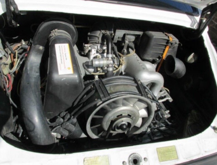 PORSCHE 911 CLASSIC