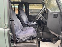 LAND ROVER DEFENDER 110