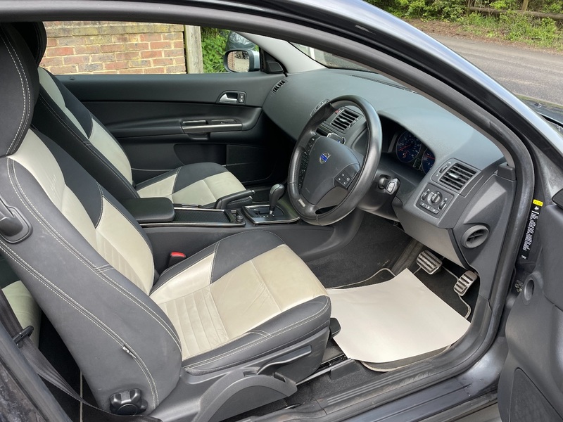 VOLVO C30