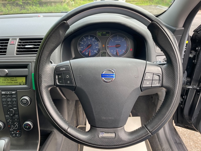 VOLVO C30