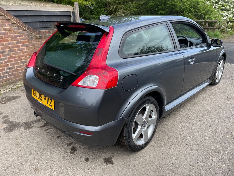 VOLVO C30