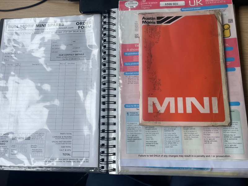 AUSTIN MINI