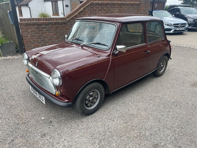 AUSTIN MINI