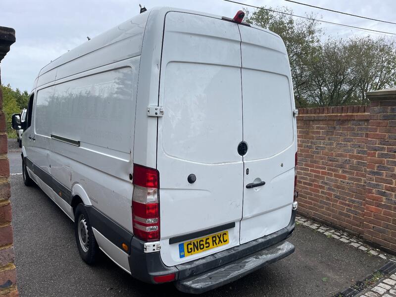 MERCEDES-BENZ SPRINTER