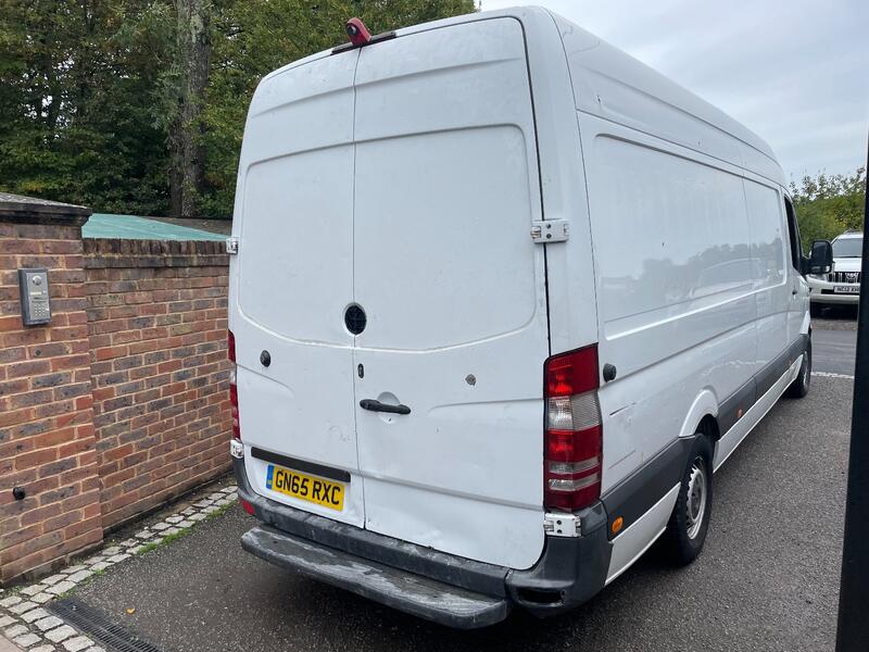 MERCEDES-BENZ SPRINTER
